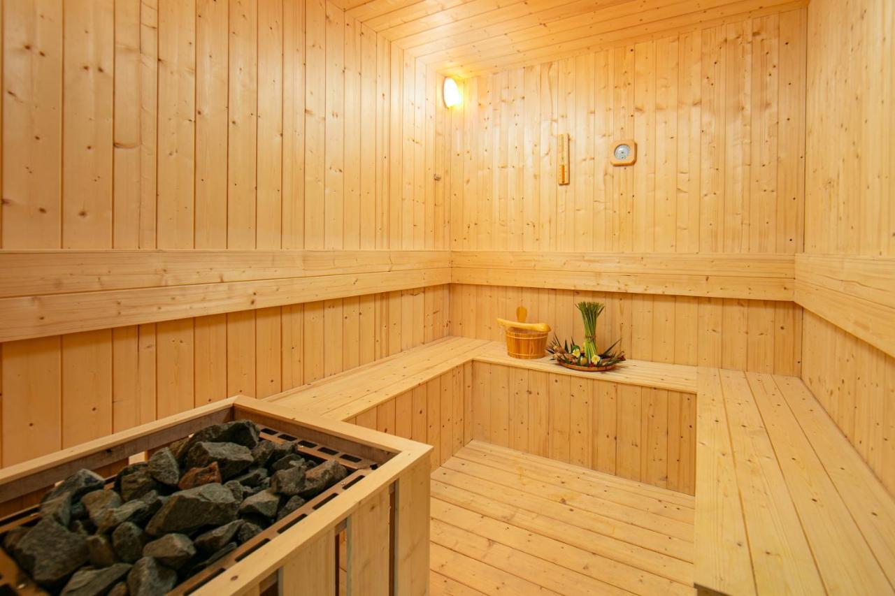 Grand Sunrise Palace Hoi An- A Luxury Indochine Hotel & Spa Exterior foto A Finnish sauna