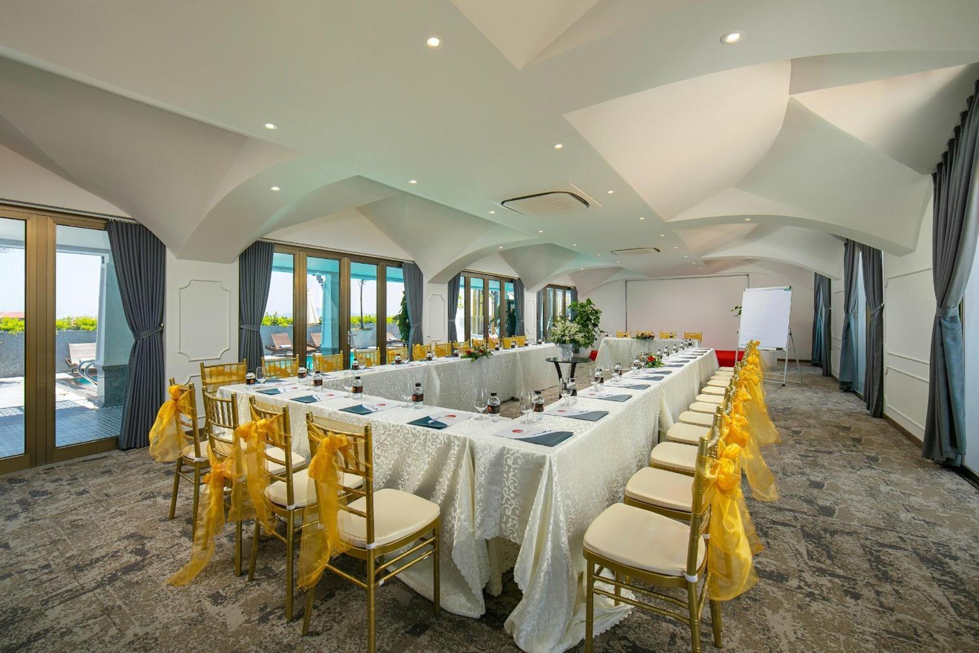 Grand Sunrise Palace Hoi An- A Luxury Indochine Hotel & Spa Exterior foto The Royal Ballroom